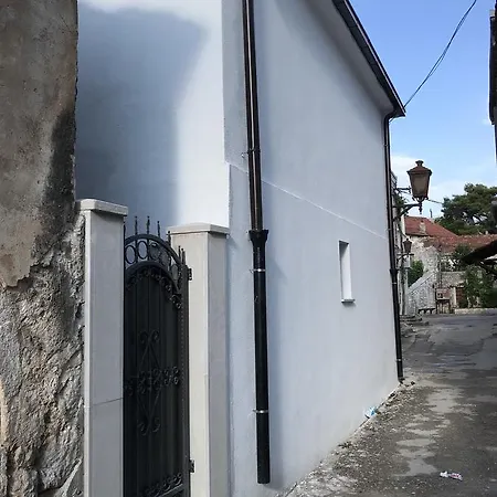 Kamo *