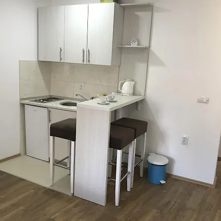 Kamo Apartment